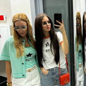 Голая Аврора Киба
