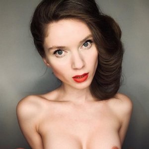 Голая Дина Блин