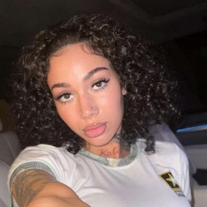 Голая Bhad Bhabie