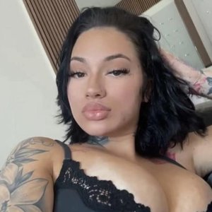 Голая Bhad Bhabie