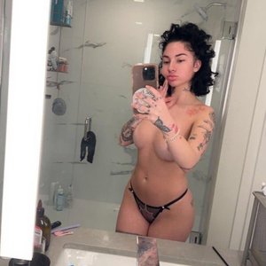 Голая Bhad Bhabie