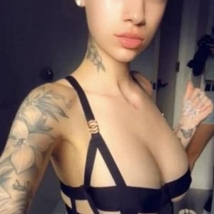 Голая Bhad Bhabie