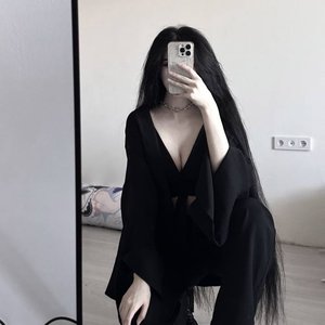 Голая Морфилина