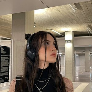 Голая Chr1swave