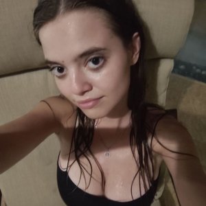 Голая Дарья Арефьева