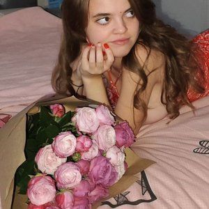 Голая Дарья Арефьева