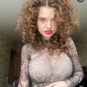 Голая Дарья Арефьева