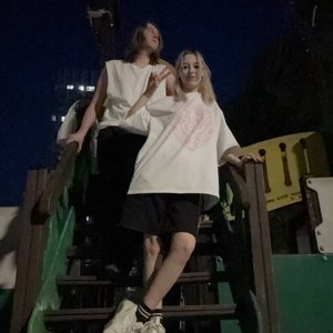 Голая Фенечка Фрикленд