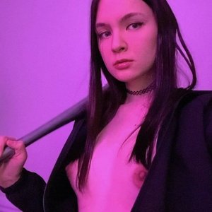Голая Евгения Уайлд