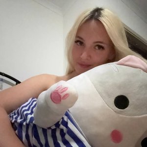 Голая Евгения Уайлд