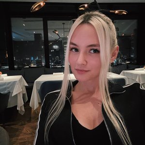 Голая Евгения Уайлд