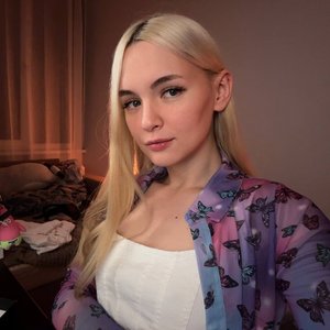 Голая Евгения Уайлд