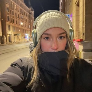 Голая Катя Вяликова
