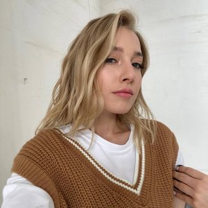 Голая Катя Вяликова