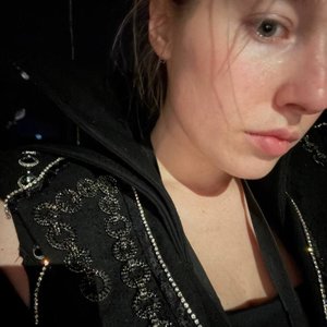 Голая Катя Вяликова