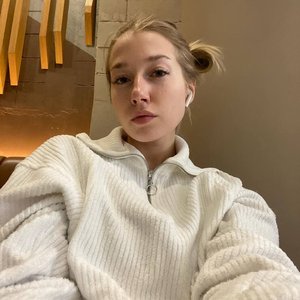 Голая Катя Вяликова