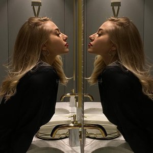 Голая Катя Вяликова