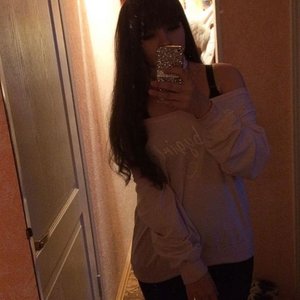 Голая Селия