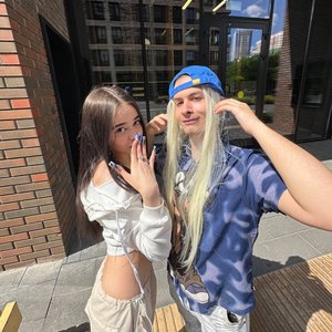 Голая Лейла Майерс