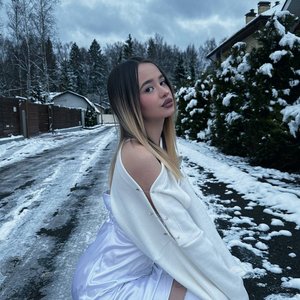 Голая Лейла Майерс