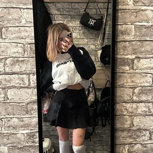 Голая Лейла Майерс
