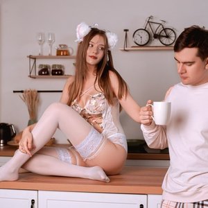 Голая Lyasyaa