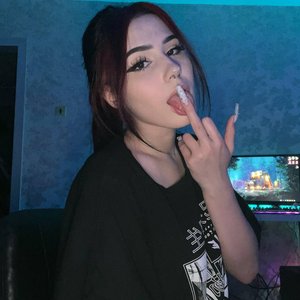 Голая Mabelend
