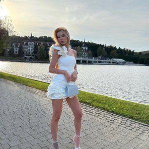 Голая Maryymme