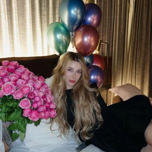 Голая Maryymme