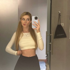 Голая Maryymme