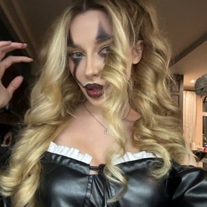 Голая Maryymme