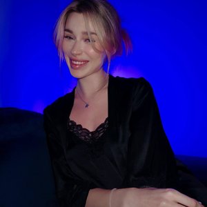 Голая Maryymme