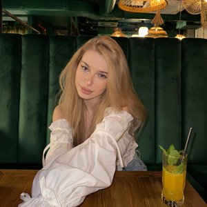 Голая Maryymme