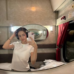 Голая Ангелина Клевцова
