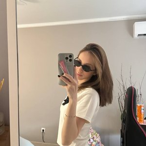 Голая Ангелина Клевцова