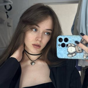Голая Nordvi