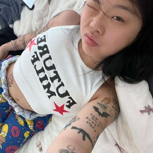 Голая Arlene Lee