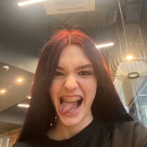 Голая Лил Фридж