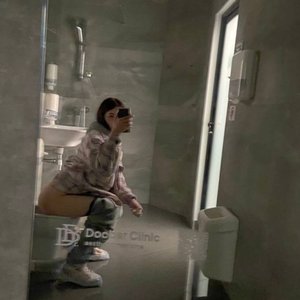 Голая Лил Фридж