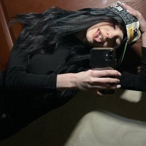 Голая Лил Фридж