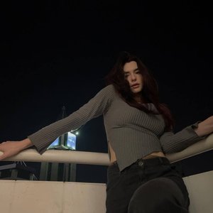 Голая Лил Фридж