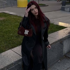 Голая Лил Фридж