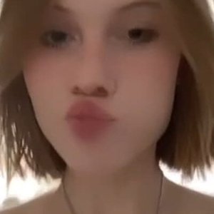 Голая Кира Аврорка