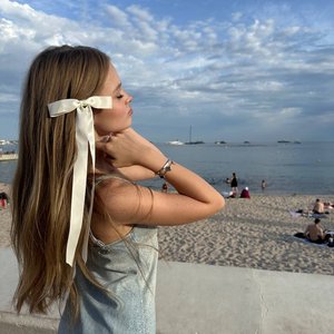 Голая Милана Стар