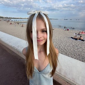 Голая Милана Стар
