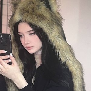 Голая Морфилина