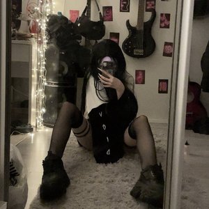 Голая Парадокси