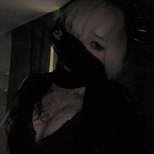 Голая Парадокси