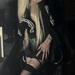 Голая Парадокси