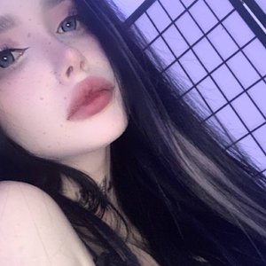 Голая Морфилина